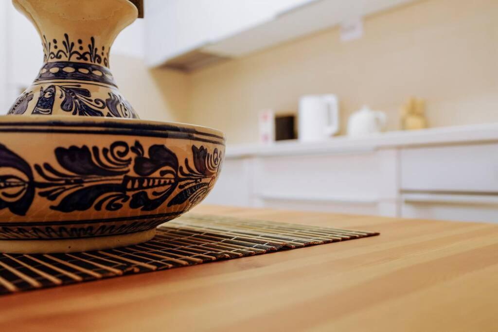 Elegant Vibes Apartment Next To Obor Market Boekarest Buitenkant foto