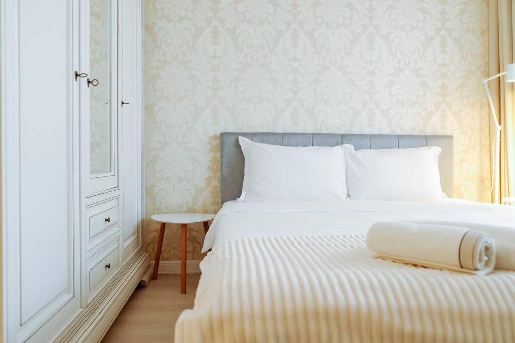 Elegant Vibes Apartment Next To Obor Market Boekarest Buitenkant foto